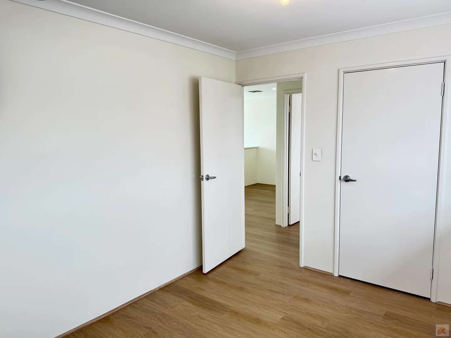 Additional image 35 of 8 Willis Road, Beaconsfield WA 6162