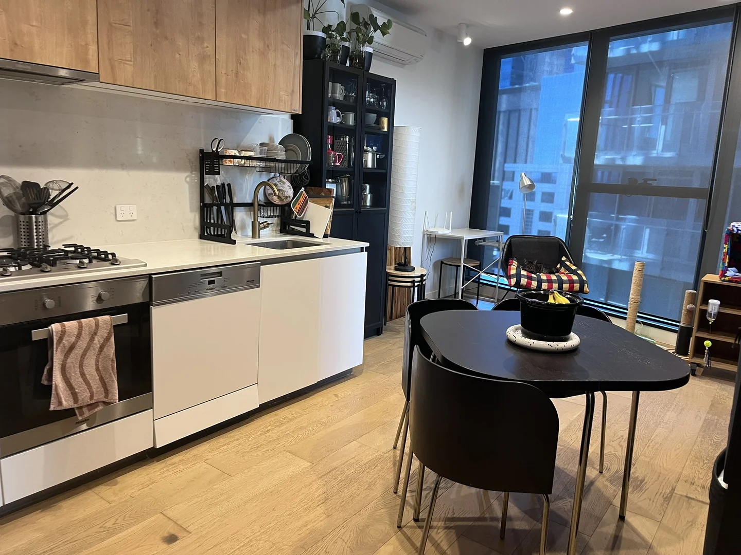 Additional image 3 of 1912 /23 Mackenzie Street, Melbourne VIC 3000