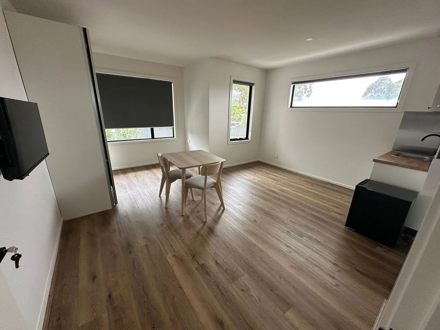 Additional image 5 of 4D EILDON AVENUE, Manor Lakes VIC 3024