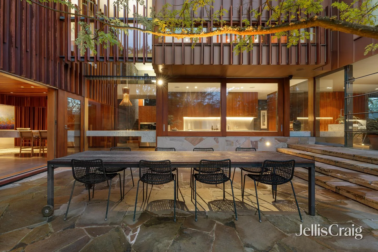 Additional image 10 of 227 Wendouree Parade, Lake Wendouree VIC 3350