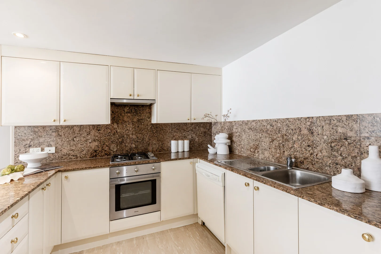 Additional image 10 of 1712/28 Harbour Street, Sydney NSW 2000
