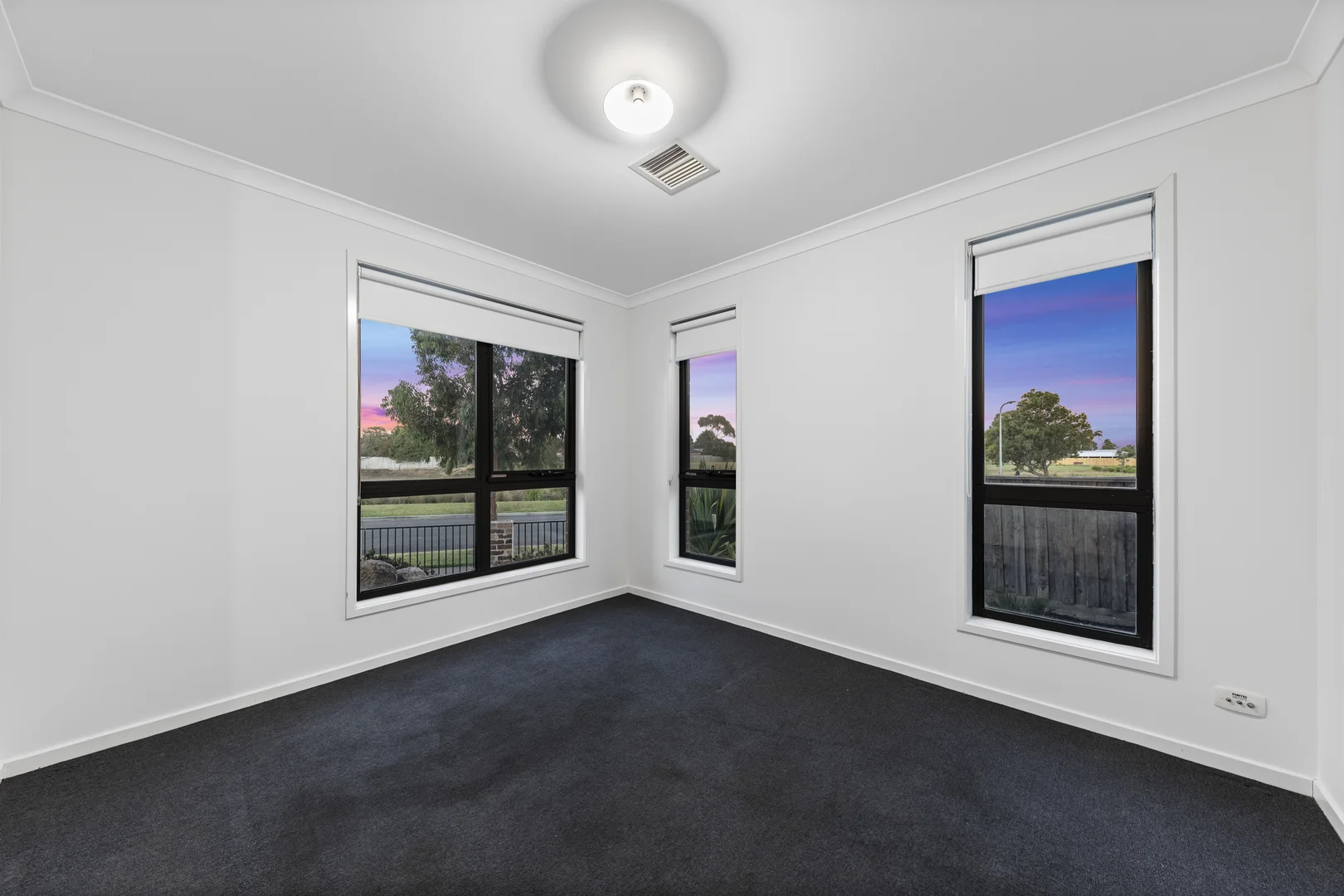 Additional image 11 of 28 Armidale Drive, Pakenham VIC 3810