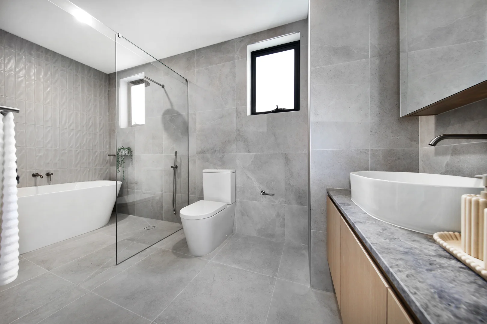 Additional image 12 of 4 Hodgson Grove, Bentleigh East VIC 3165