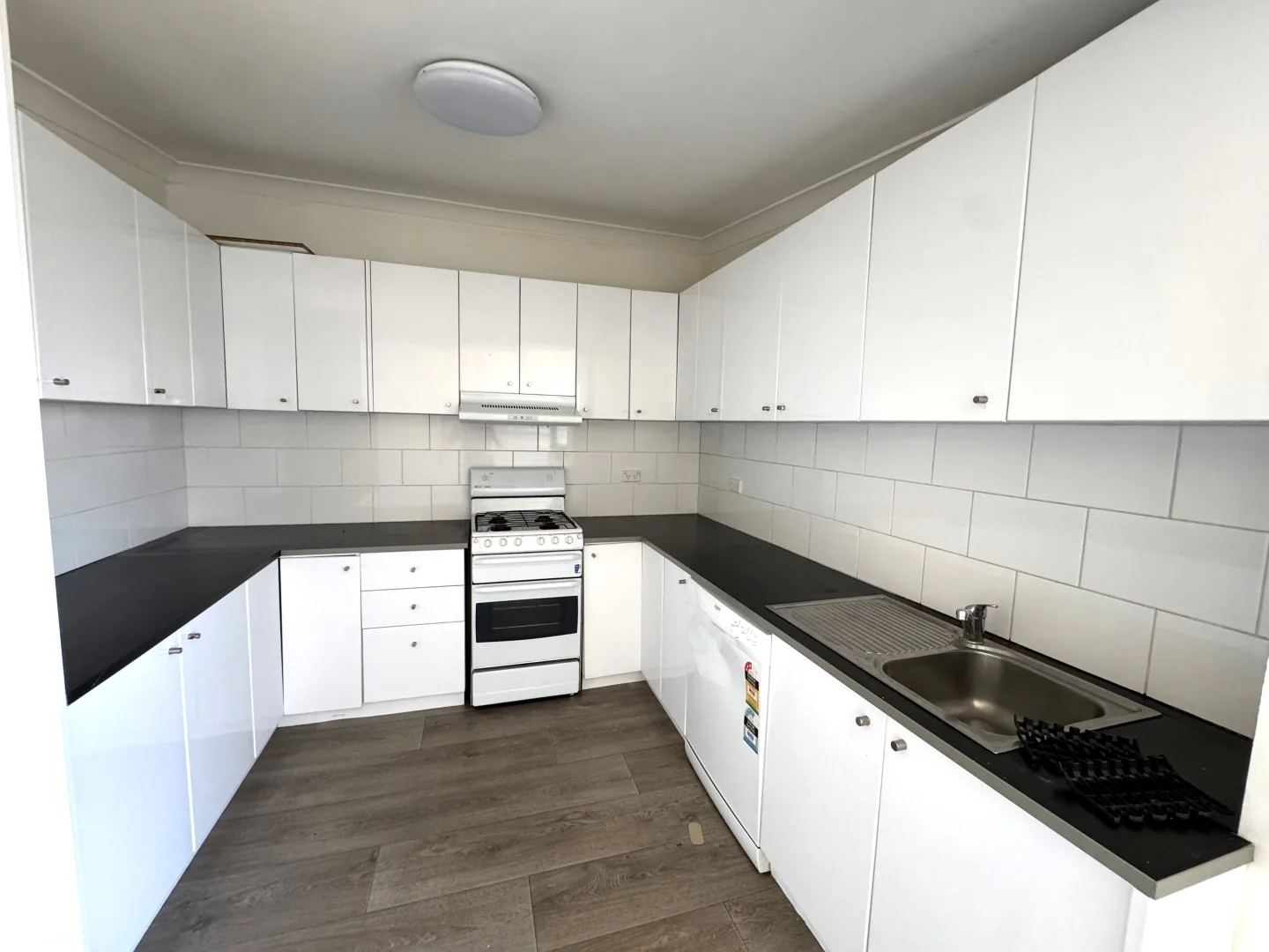 Additional image 3 of 256 Stewart Street, Bathurst NSW 2795