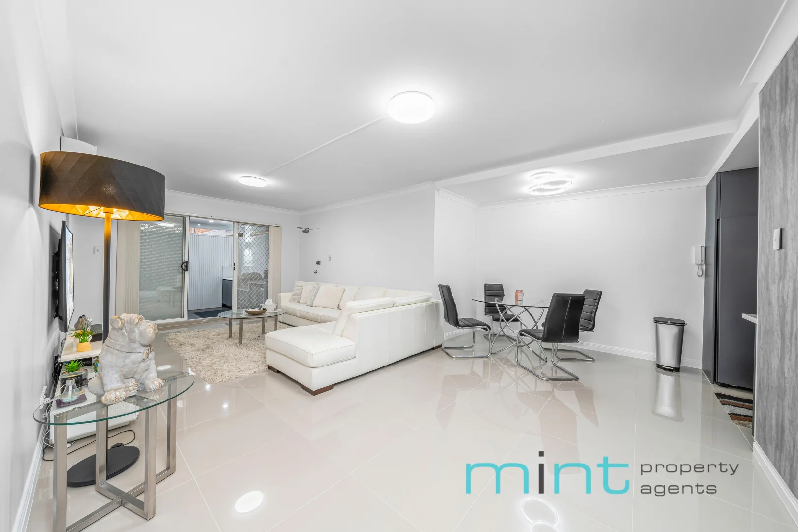 Additional image 3 of 5/77 Meredith Street, Bankstown NSW 2200