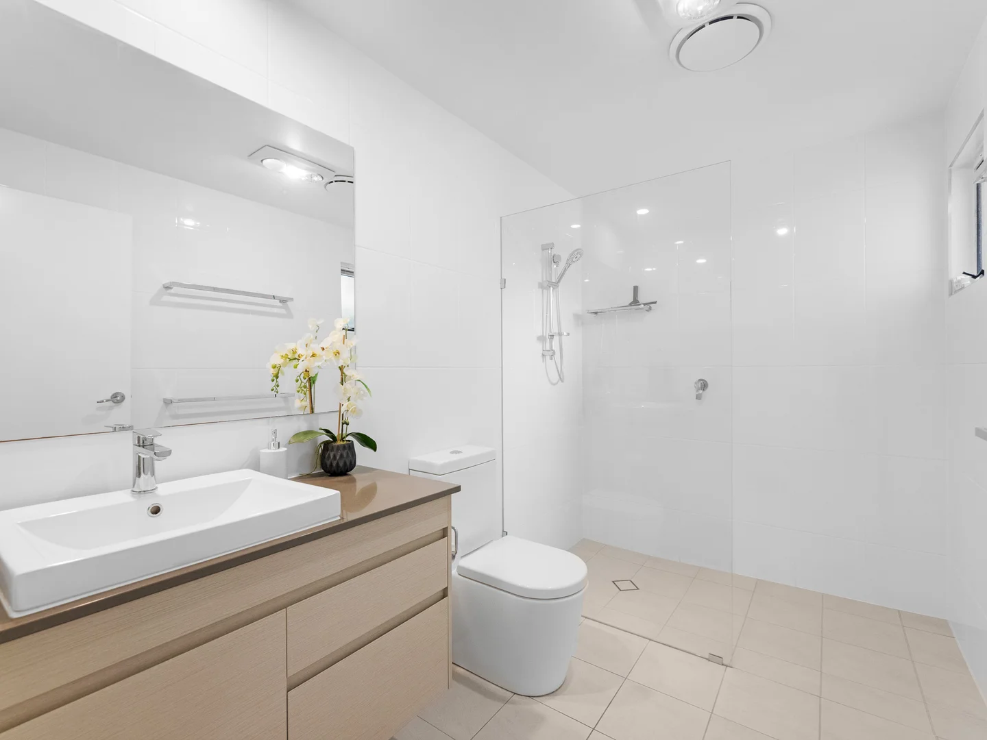 Additional image 14 of 80/1 Latitude Boulevard "LATITUDE 25", Nikenbah QLD 4655