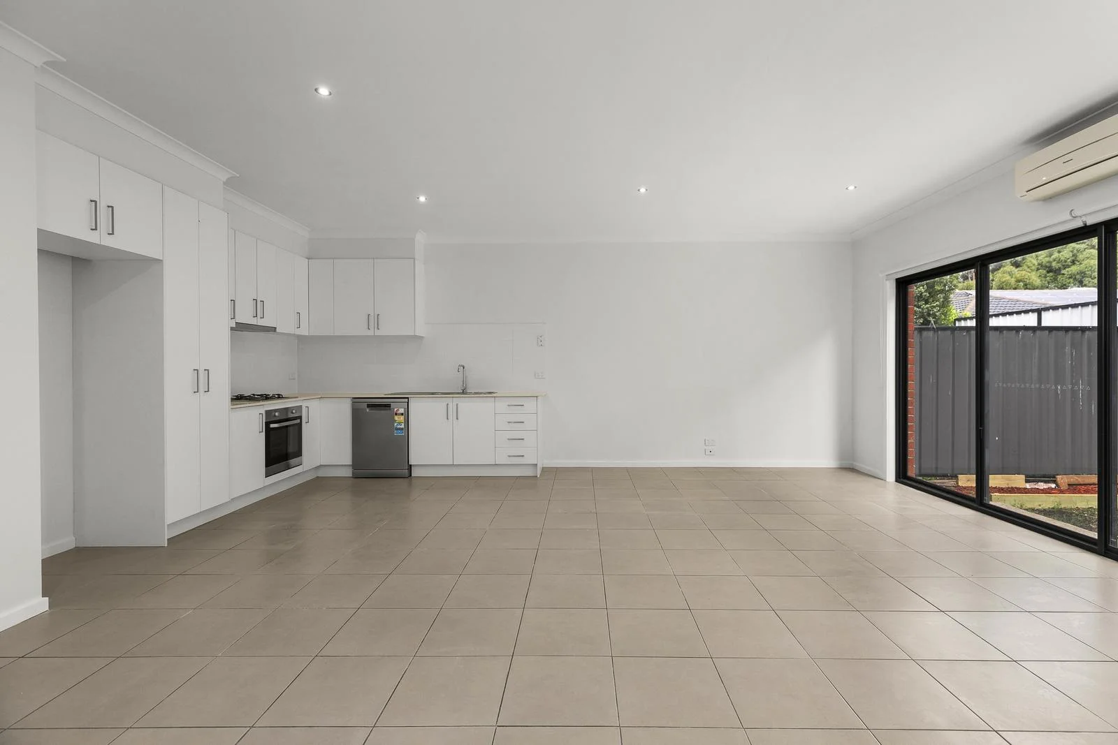 Additional image 6 of 24 Farrell Street, Craigieburn VIC 3064
