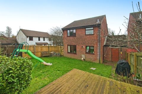 Bedavere Close, Thornhill, Cardiff CF14
