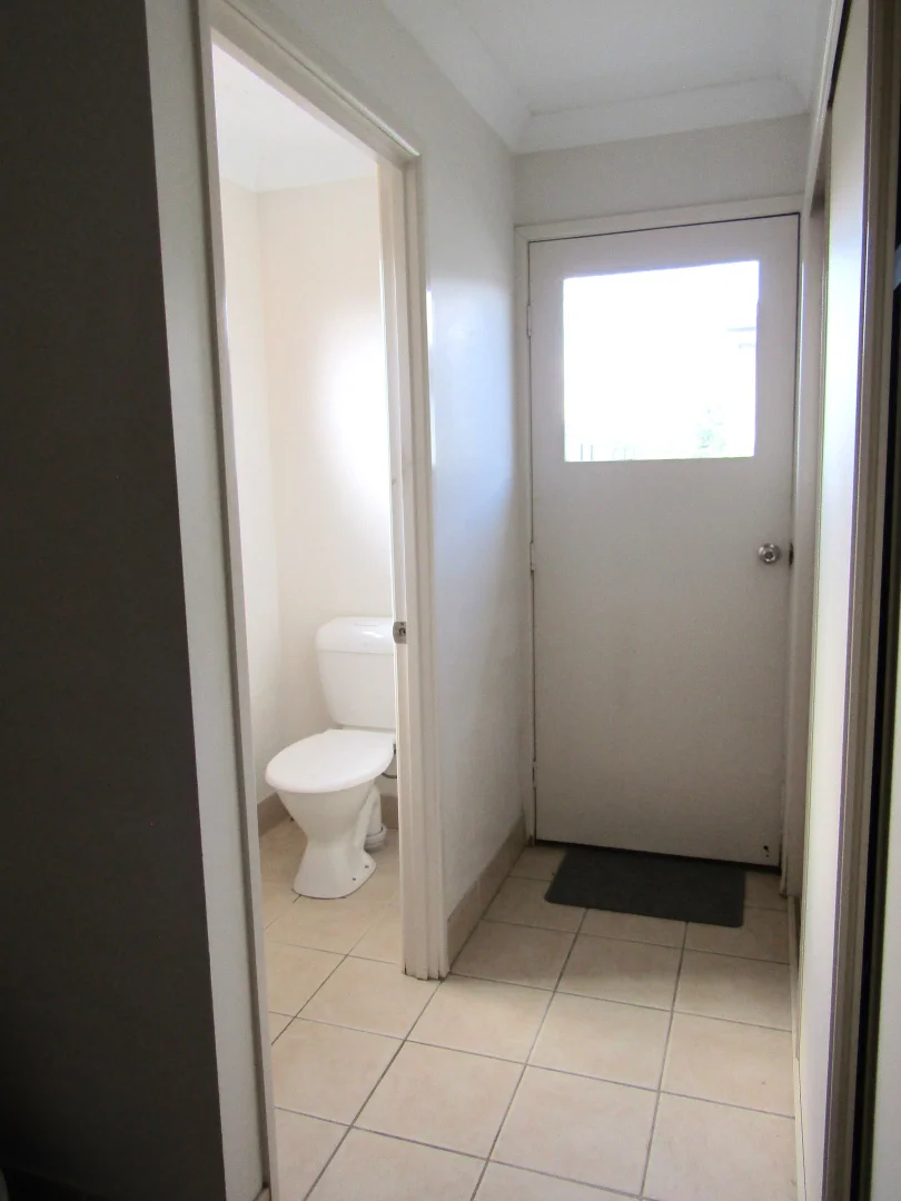 Additional image 30 of 8A 8B Boonery Street, Blackwater QLD 4717