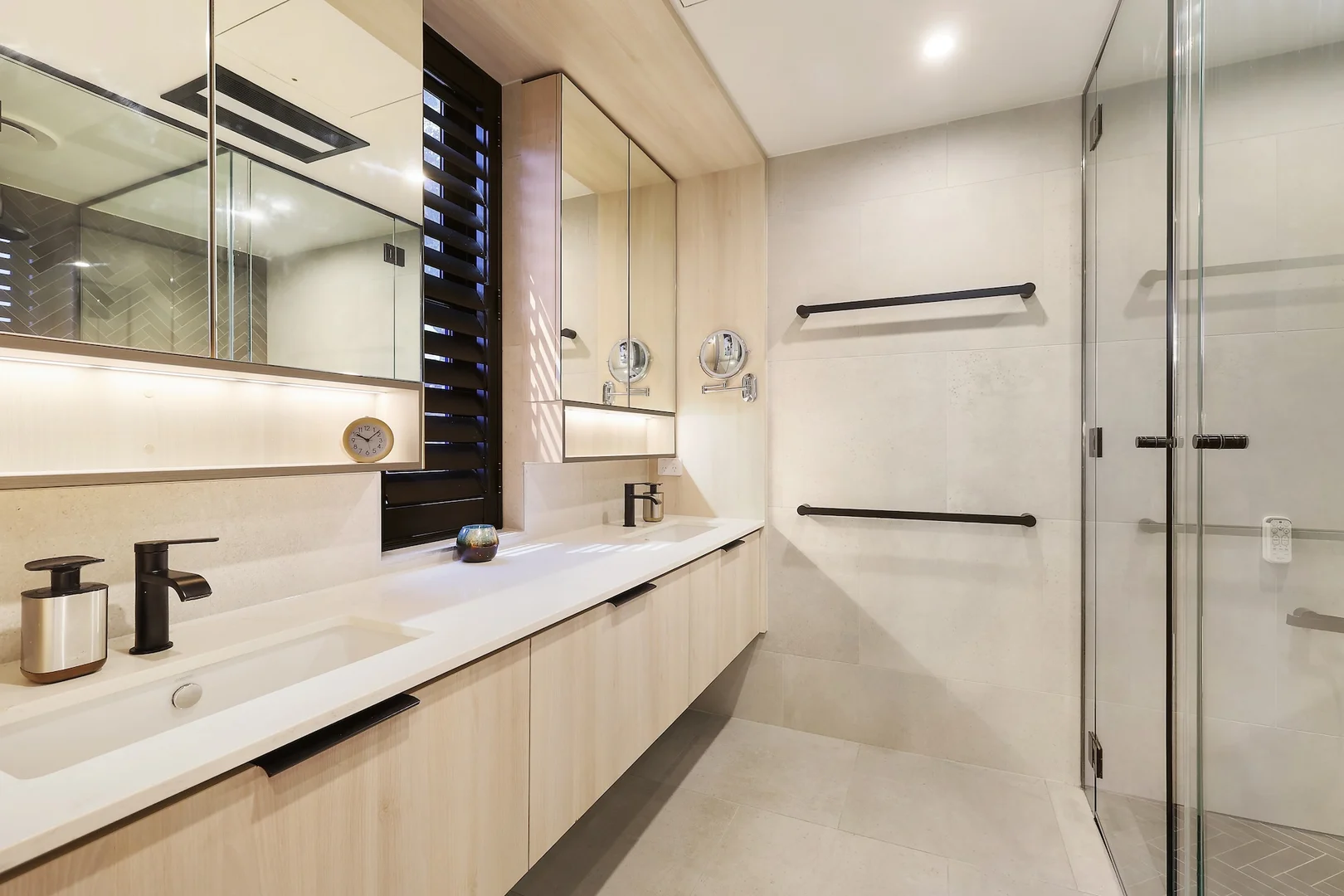 Additional image 12 of 302/24 East Street, Burleigh Heads QLD 4220