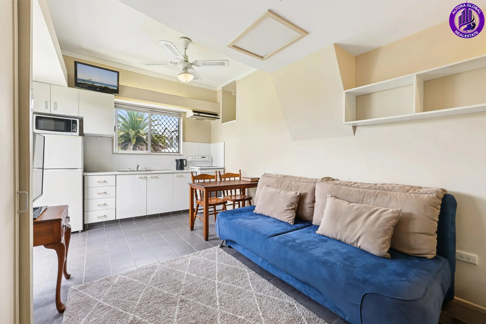 Additional image 9 of 1 SARASOTA KEY, Broadbeach Waters QLD 4218