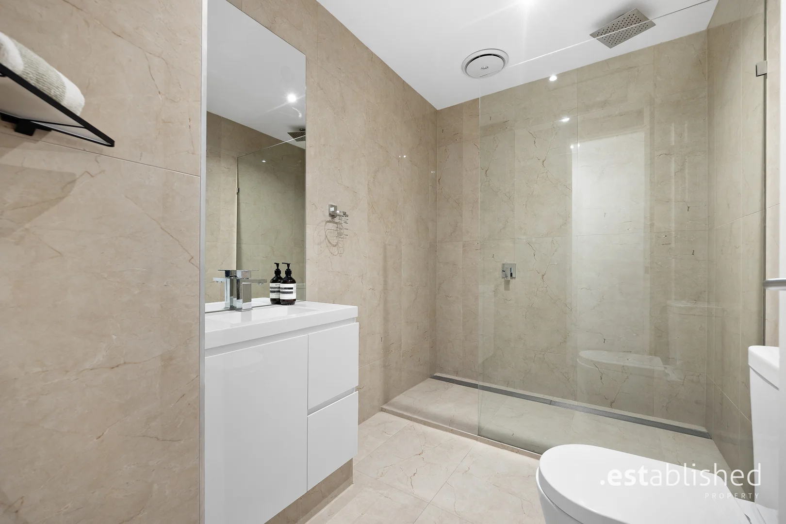 Additional image 26 of 20 Heron Way, Sanctuary Lakes VIC 3030