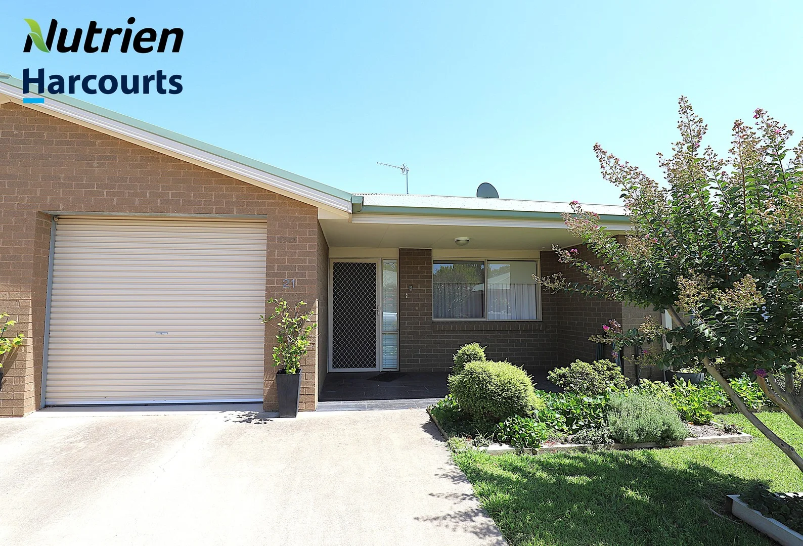 21/8 Short Street, Cootamundra NSW 2590