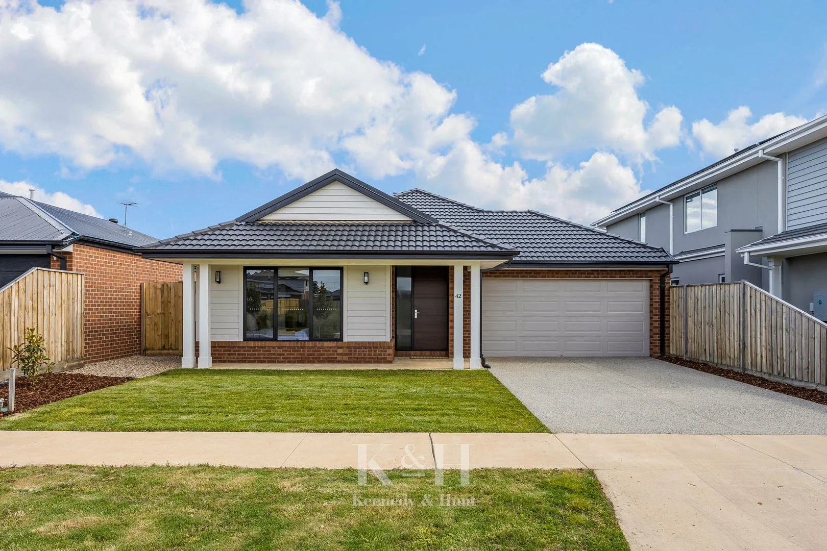 42 Hanrahan Street, Gisborne VIC 3437