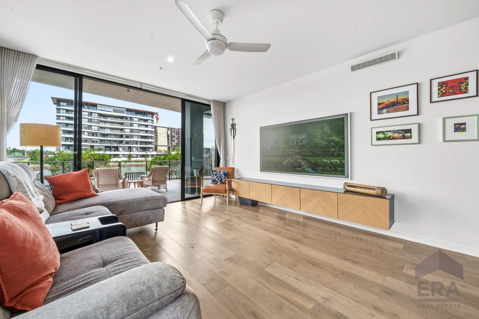 Additional image 13 of 1109/6-8 Sickle Avenue, Hope Island QLD 4212