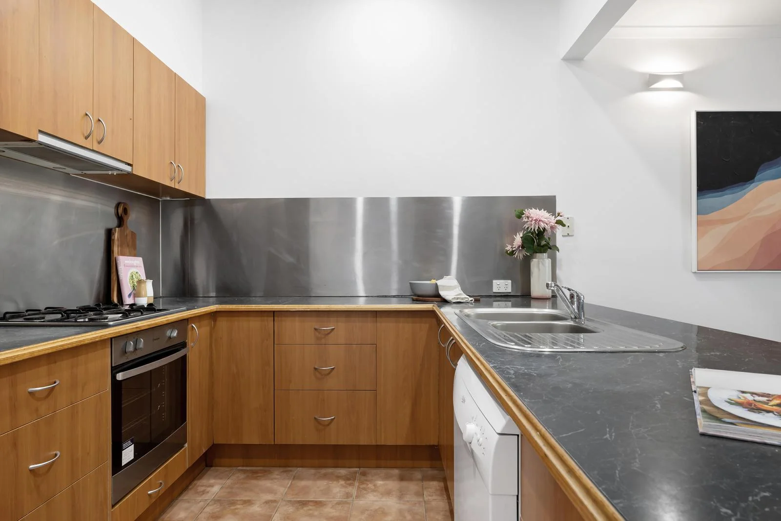 Additional image 8 of 8/201-207 Barkly Street, Brunswick VIC 3056