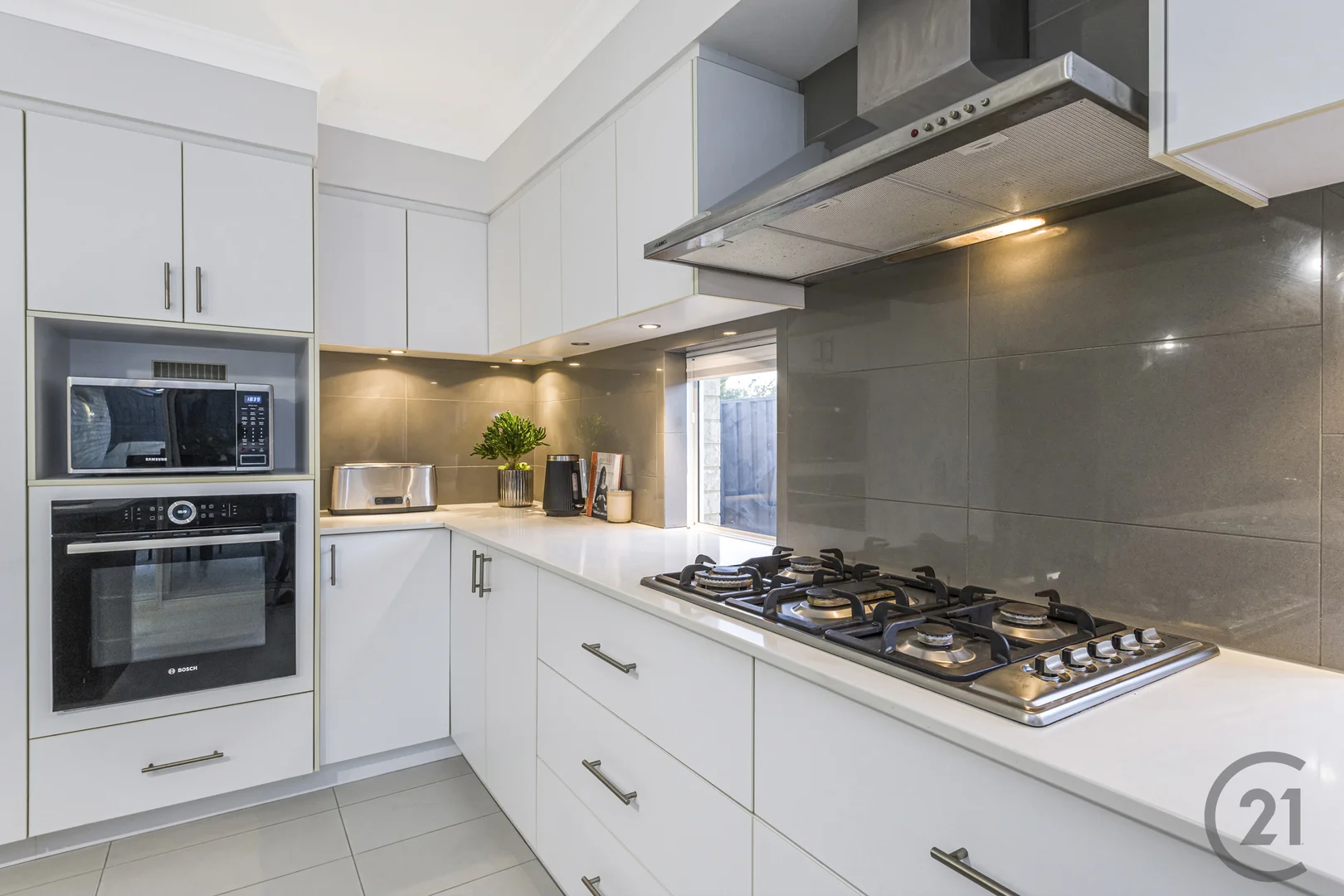 Additional image 16 of 247 Peelwood Parade, Halls Head WA 6210