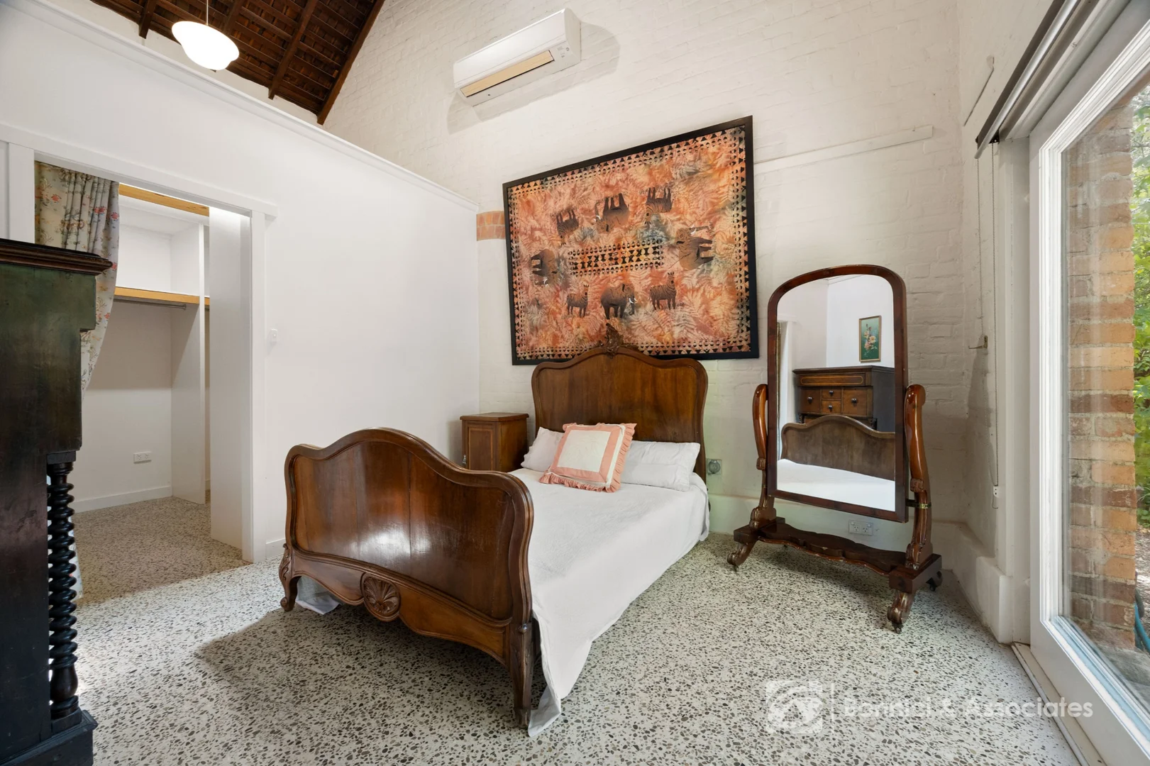 Additional image 15 of 17 Loch Street, Beechworth VIC 3747