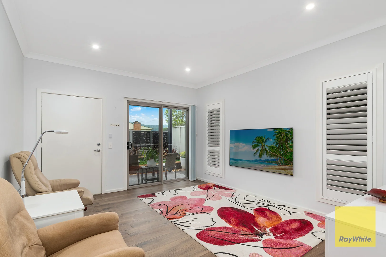 Additional image 5 of 5/4 Everglades Crescent, Woy Woy NSW 2256