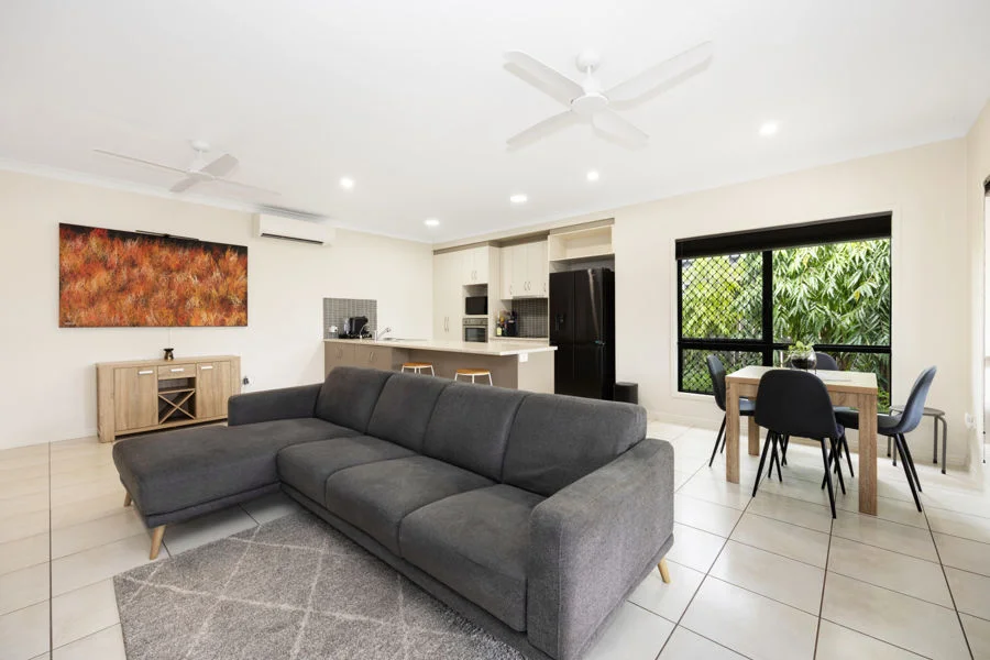 65 Derwent Circuit, Kelso QLD 4815 photo 2