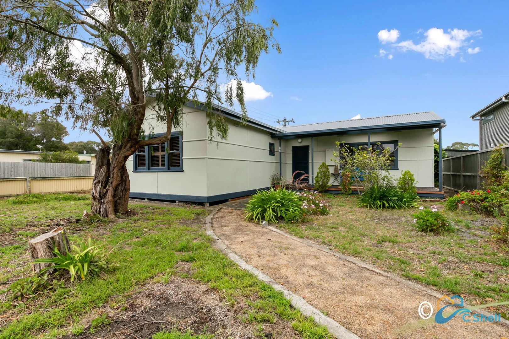 88 Victoria Street, Loch Sport VIC 3851