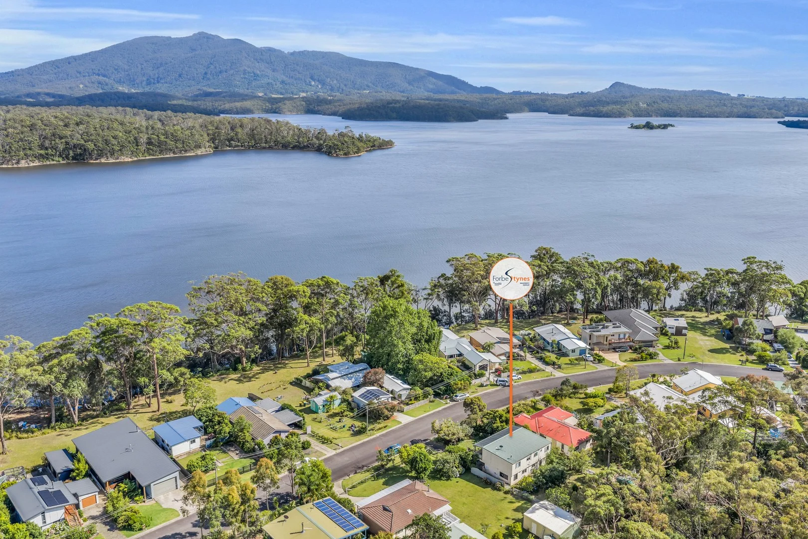 15 Fairhaven Point Way, Wallaga Lake NSW 2546