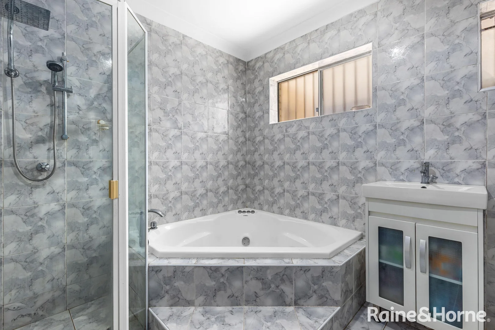 Additional image 9 of 25 Banks Road, Earlwood NSW 2206