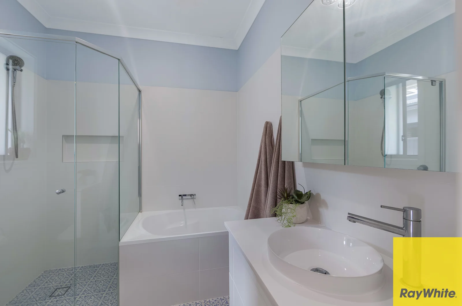 Additional image 8 of 2/30 King Street, Umina Beach NSW 2257