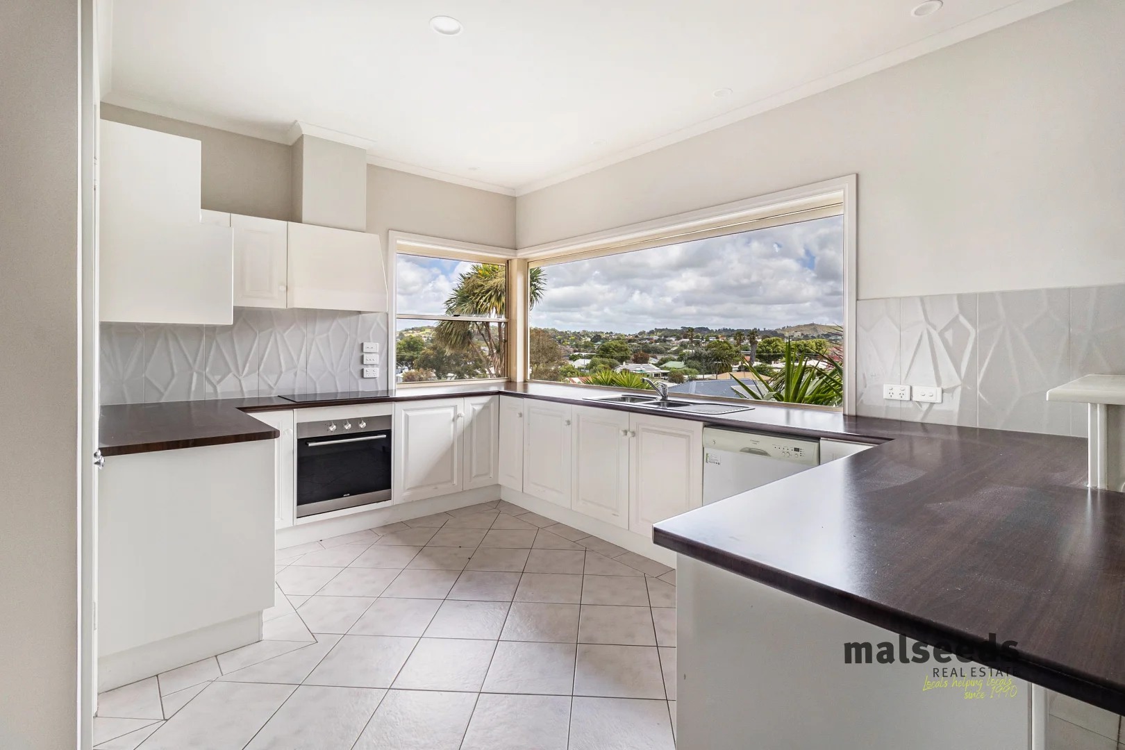 Additional image 3 of 12 Paltridge Street, Mount Gambier SA 5290