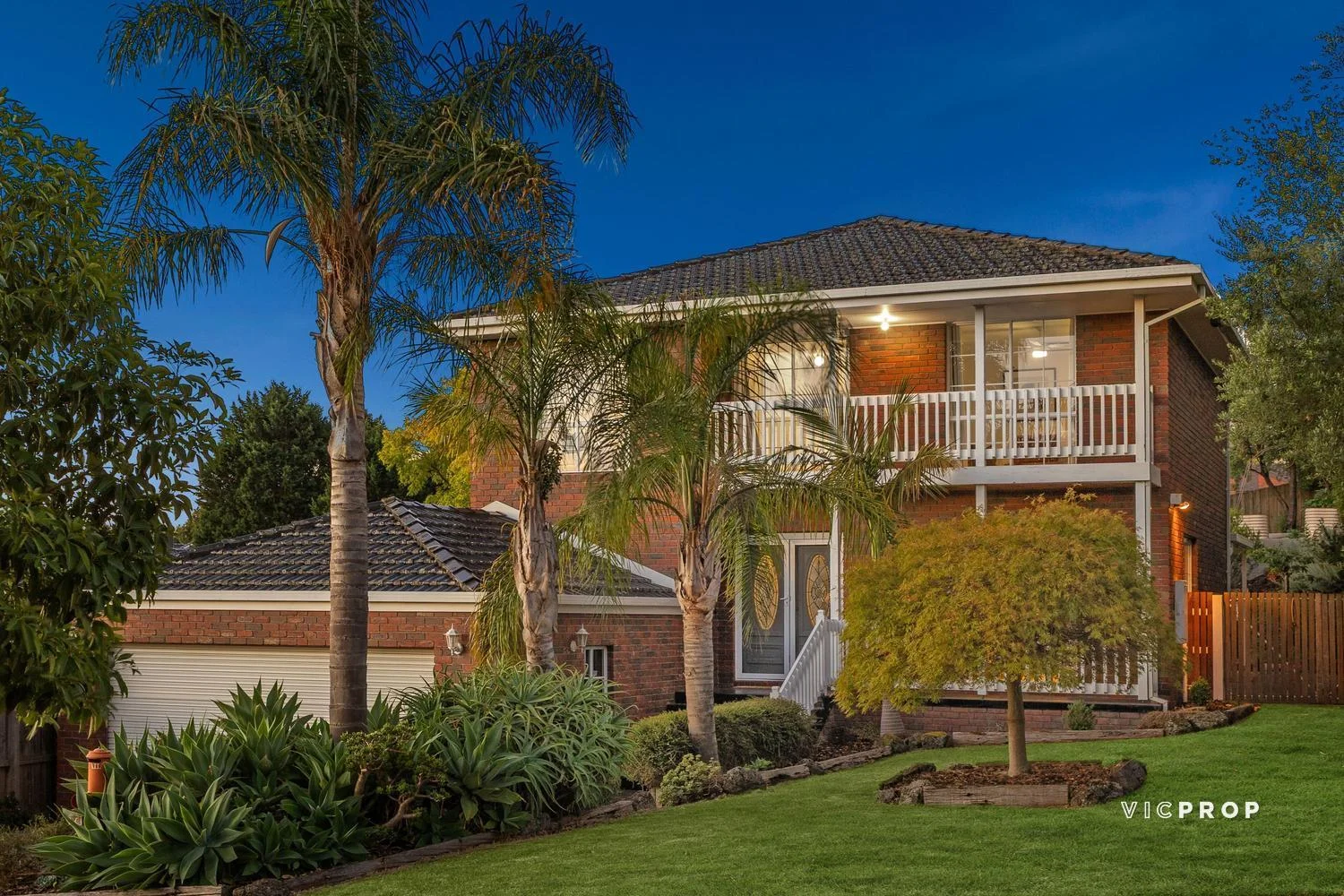 24 Allora Avenue, Ferntree Gully VIC 3156
