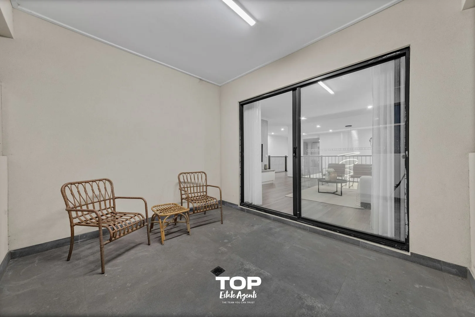 Additional image 18 of 184 Alexander Boulevard, Clyde North VIC 3978