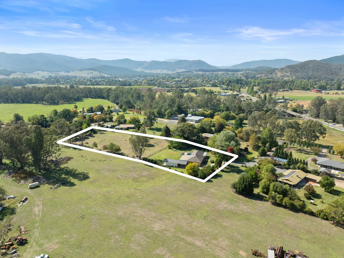 Additional image 26 of 8 Anna Lane, Myrtleford VIC 3737