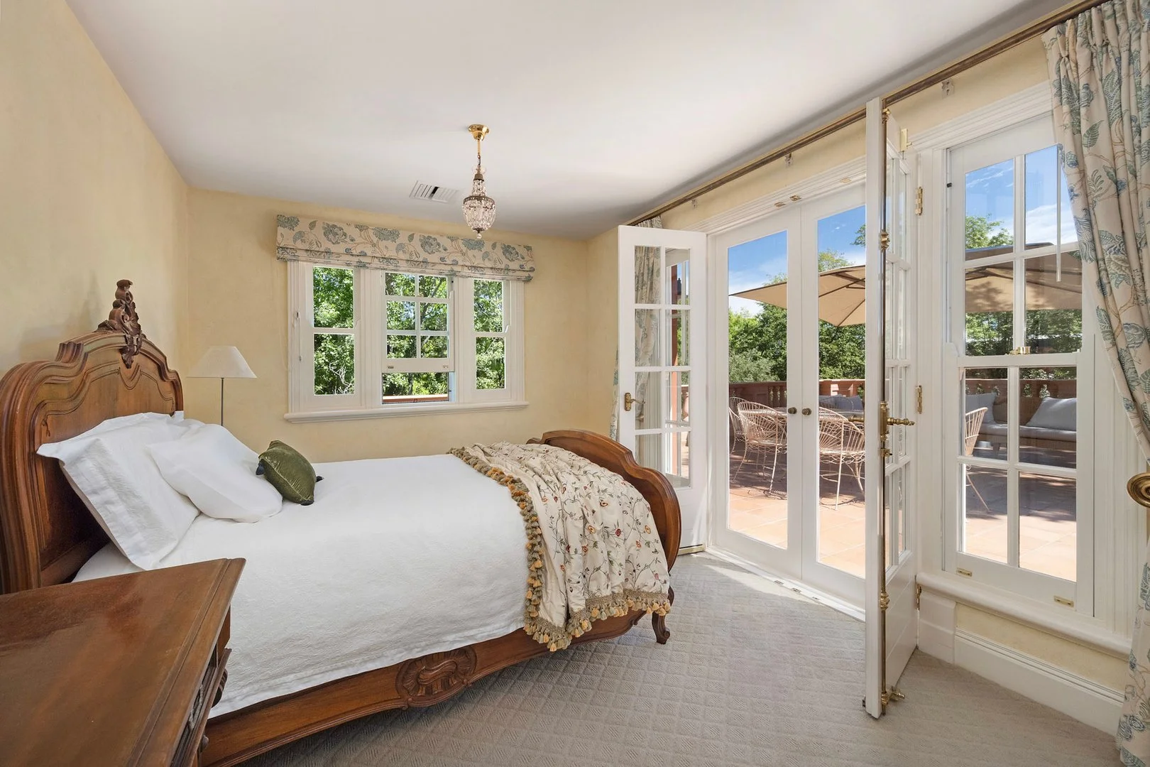 Additional image 20 of 1 Arkana Street, Yarralumla ACT 2600