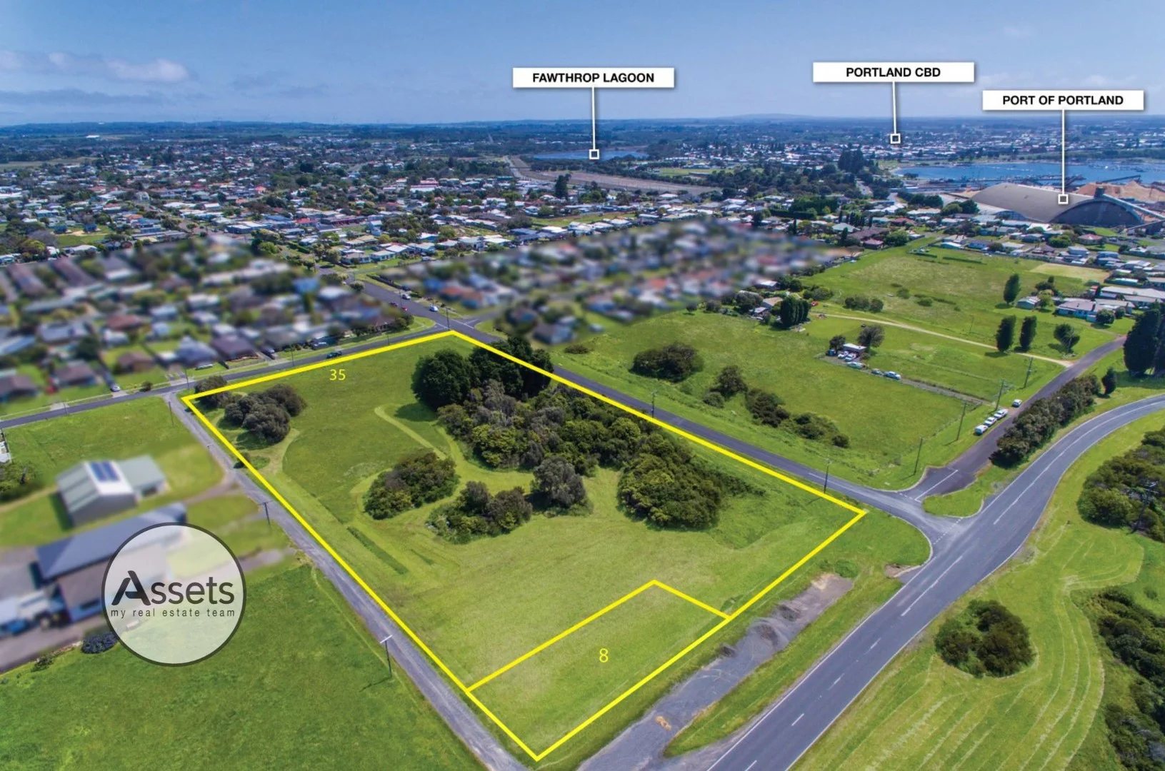 35 Rossdell Court & 8 Island View Parade, Portland VIC 3305