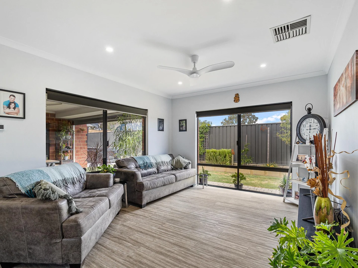 Additional image 10 of 22 Dragonfly Boulevard, Lakelands WA 6180