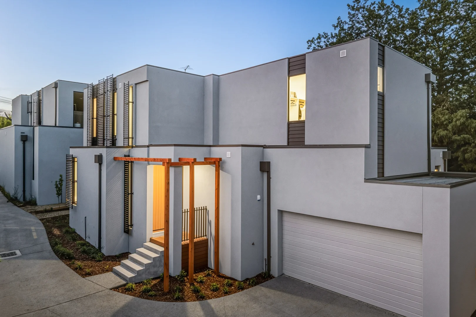 Additional image 3 of 2/50 Belgravia Avenue, Mont Albert North VIC 3129