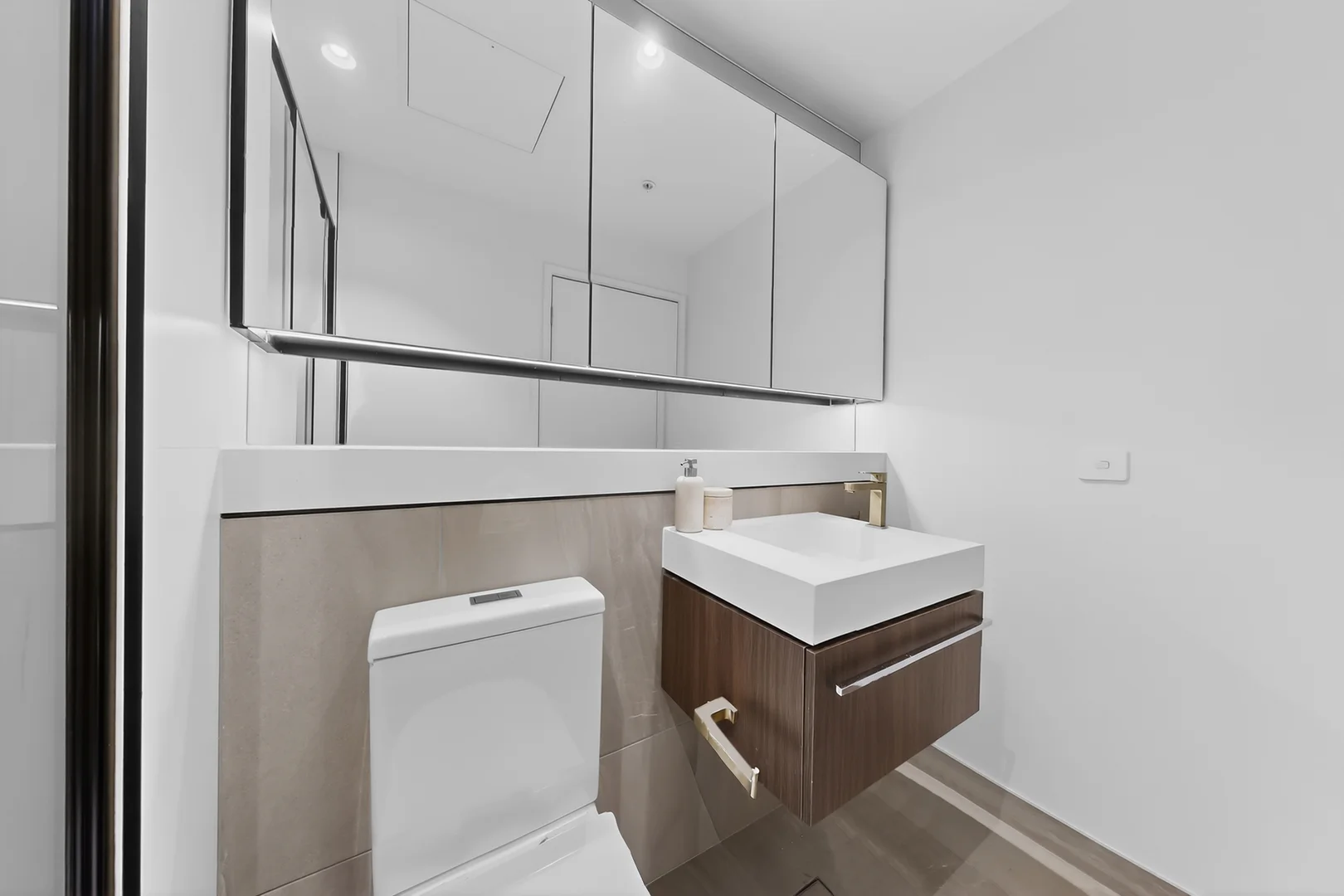 Additional image 9 of 401/56 Dorcas Street, Southbank VIC 3006
