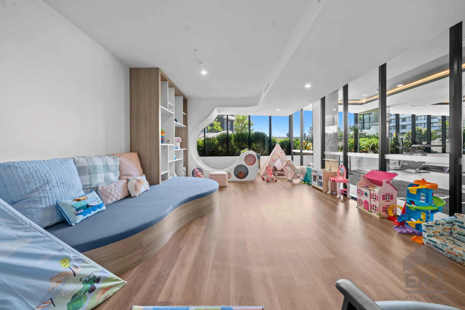 Additional image 22 of 1604/6 Sickle Avenue, Hope Island QLD 4212