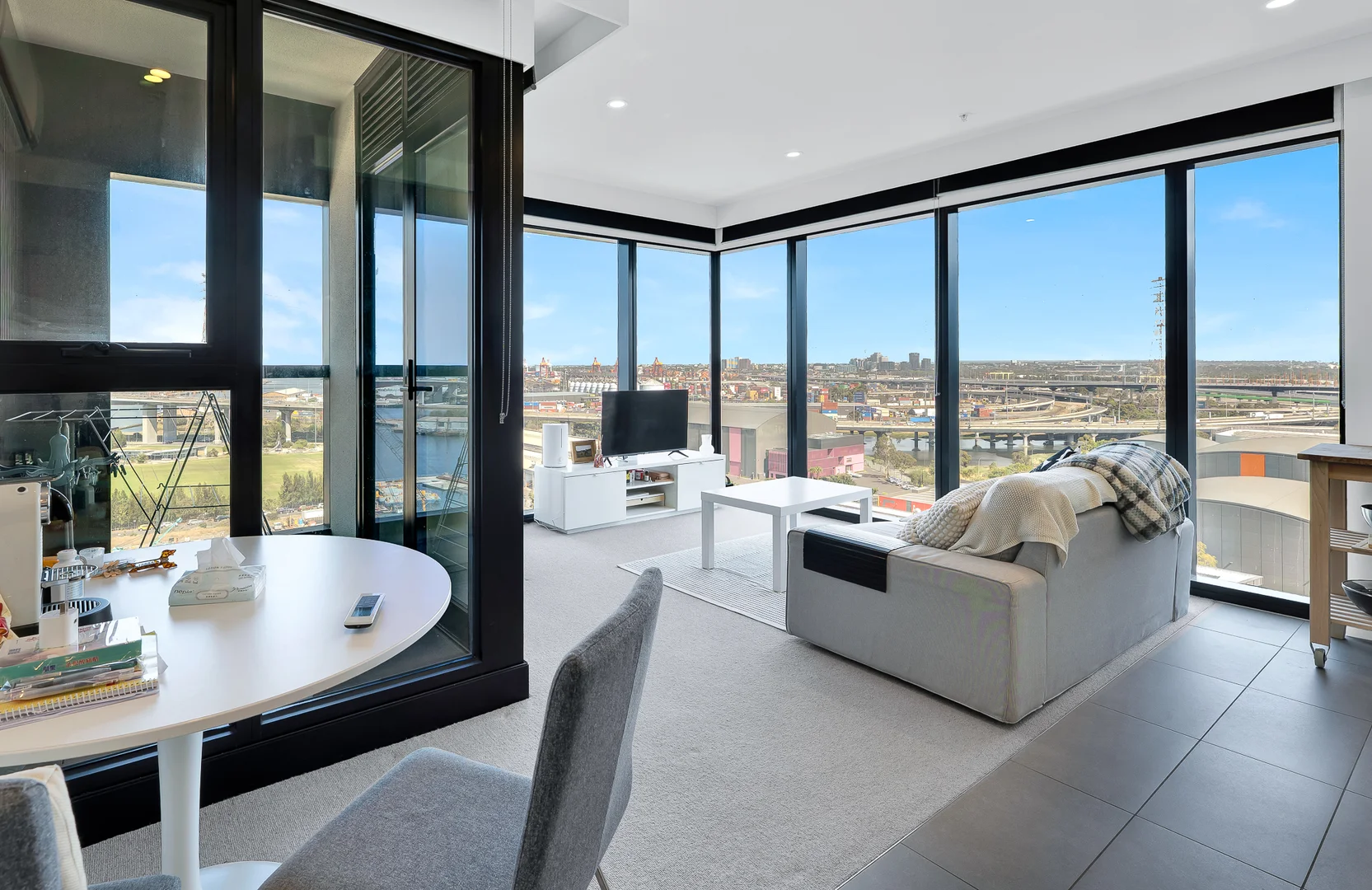 Additional image 2 of 1505/8 Pearl River Rd, Docklands VIC 3008