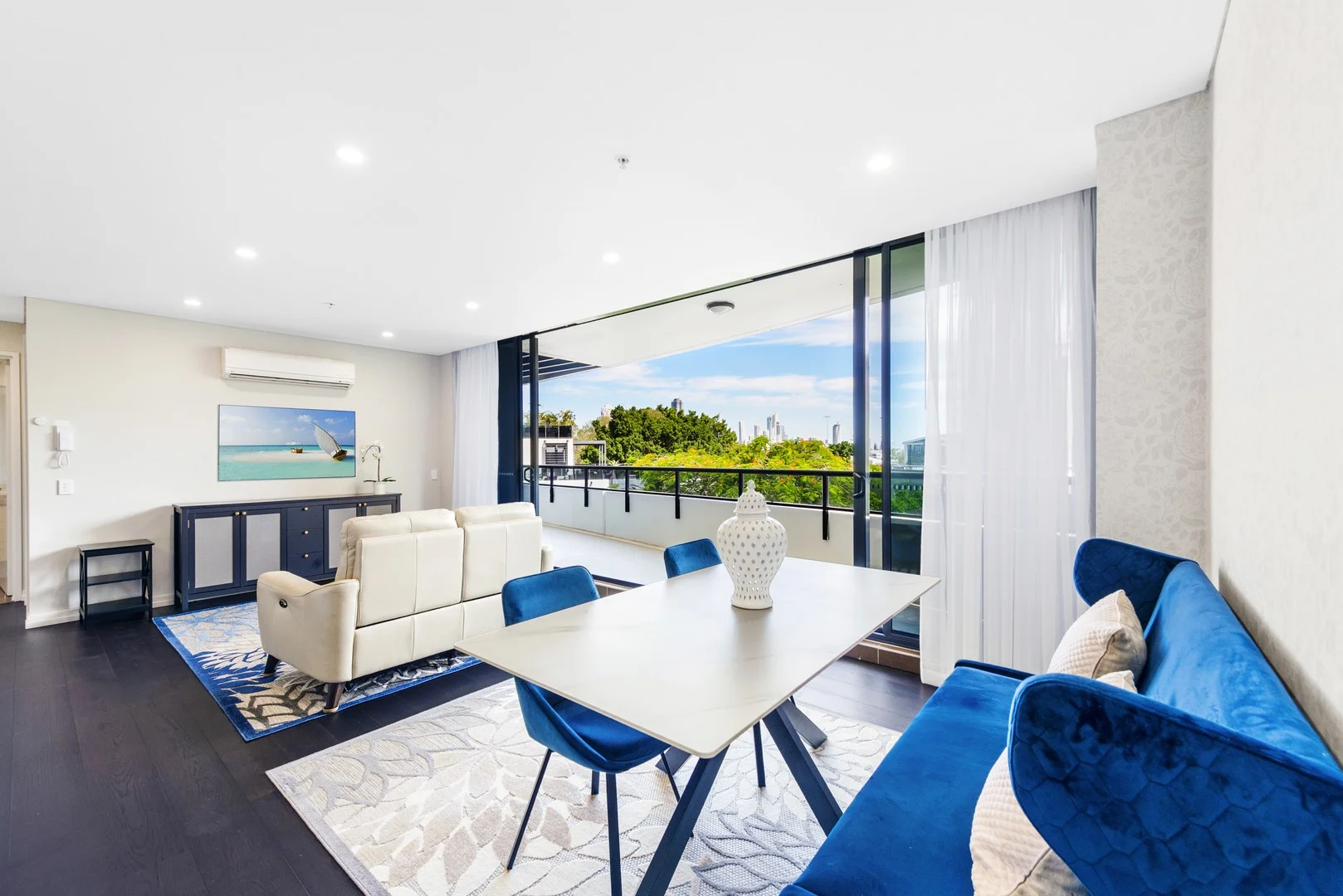 607/2 Aqua Street, Southport QLD 4215