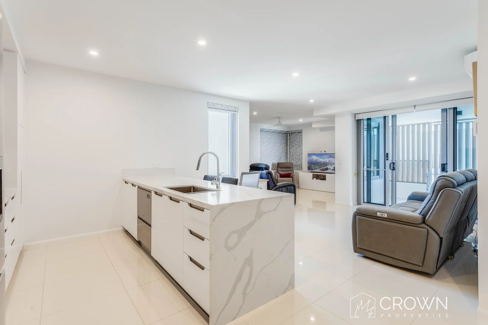 Additional image 7 of 146/59 Marine Parade, Redcliffe QLD 4020