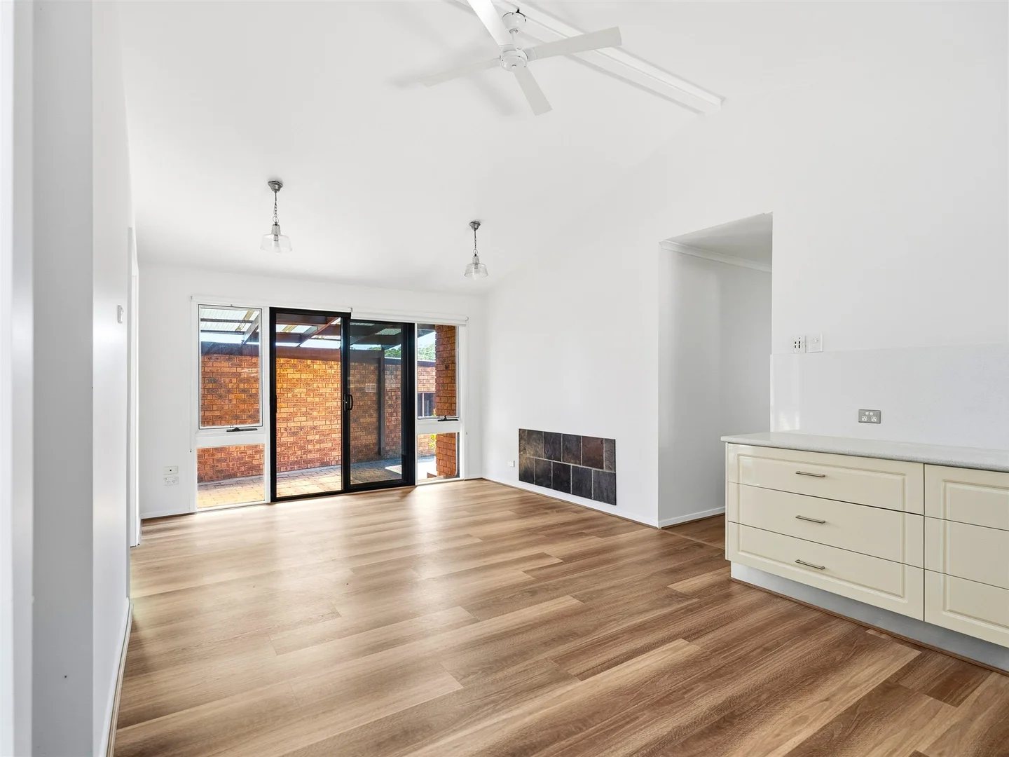 Additional image 4 of 14 Lavinia Pl, Ambarvale NSW 2560