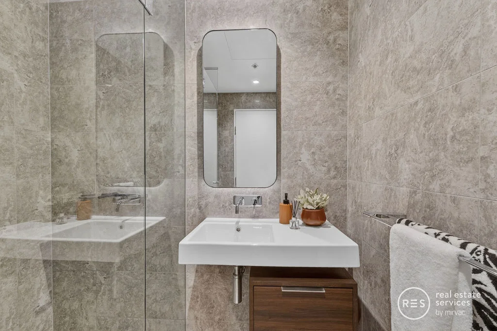 Additional image 8 of 2005/103 South Wharf Drive, Docklands VIC 3008