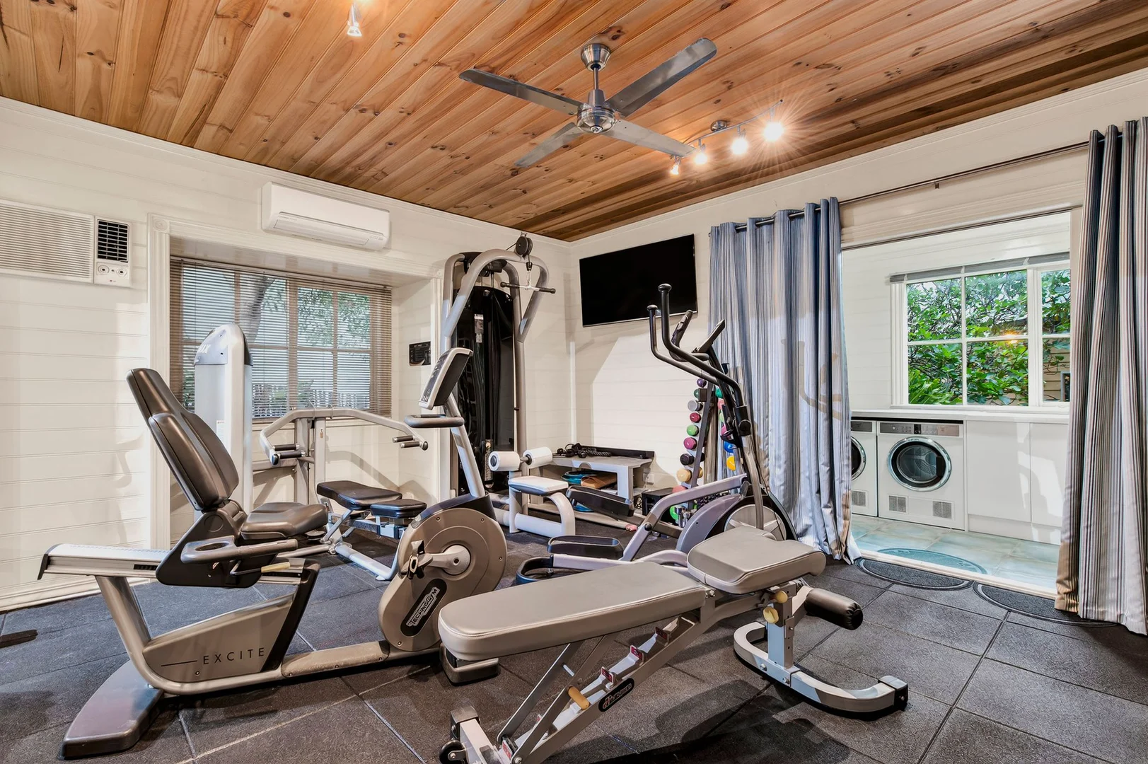 Additional image 21 of 2 Parkland Close, Frankston South VIC 3199