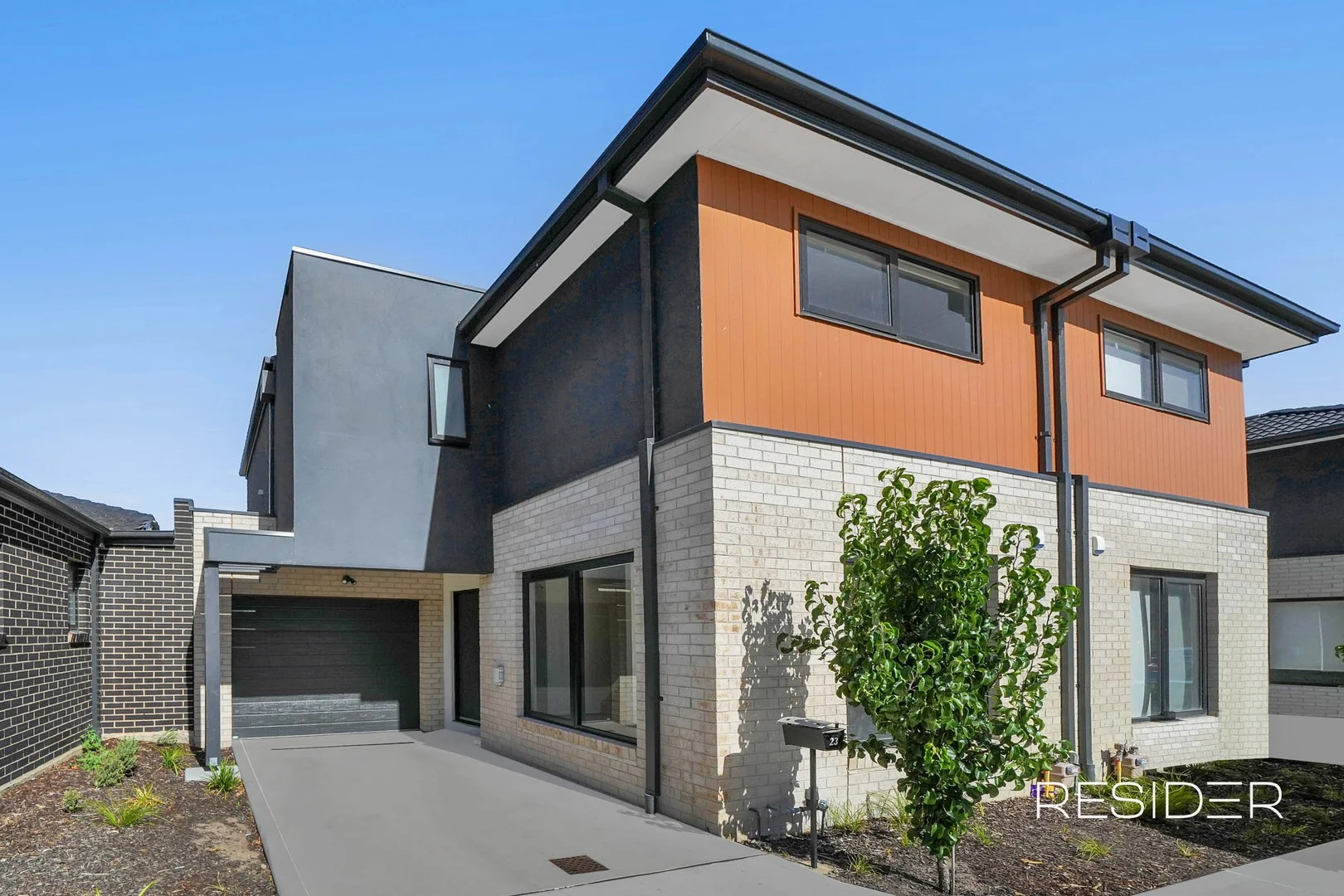 23 Midnight Circuit, South Morang VIC 3752