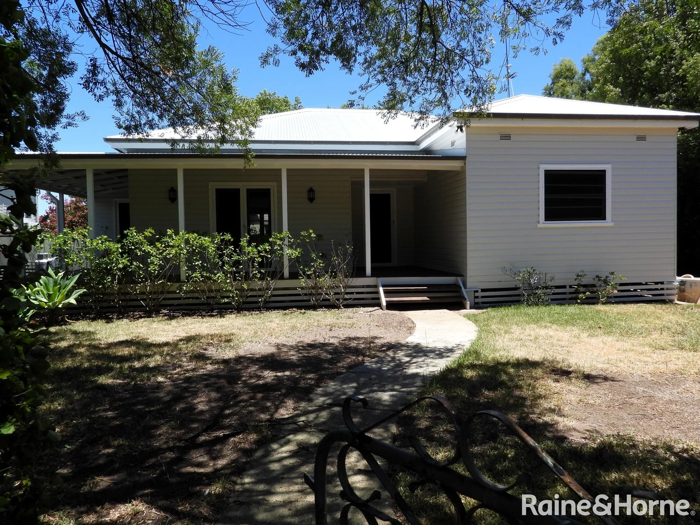 41 Edward Street, Moree NSW 2400