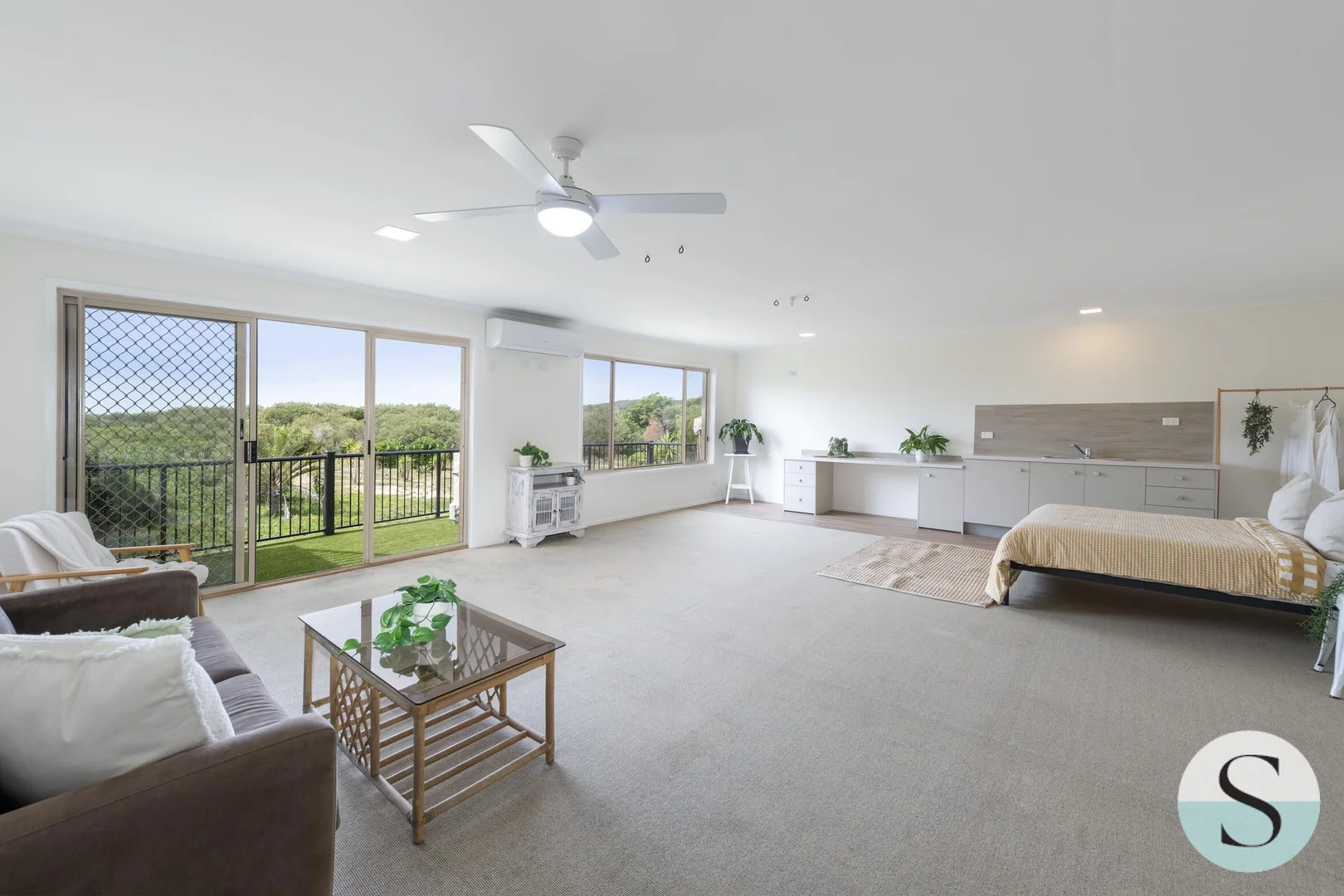 Additional image 29 of 10 Driftwood Close, Caves Beach NSW 2281