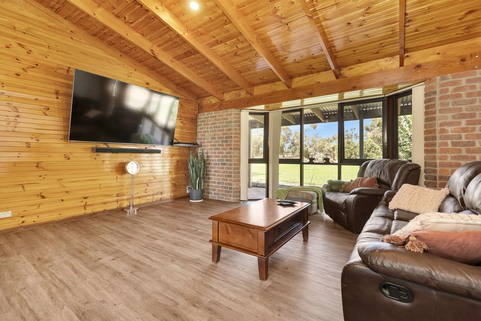 Additional image 8 of 34 Sturt Highway, Cullulleraine VIC 3496