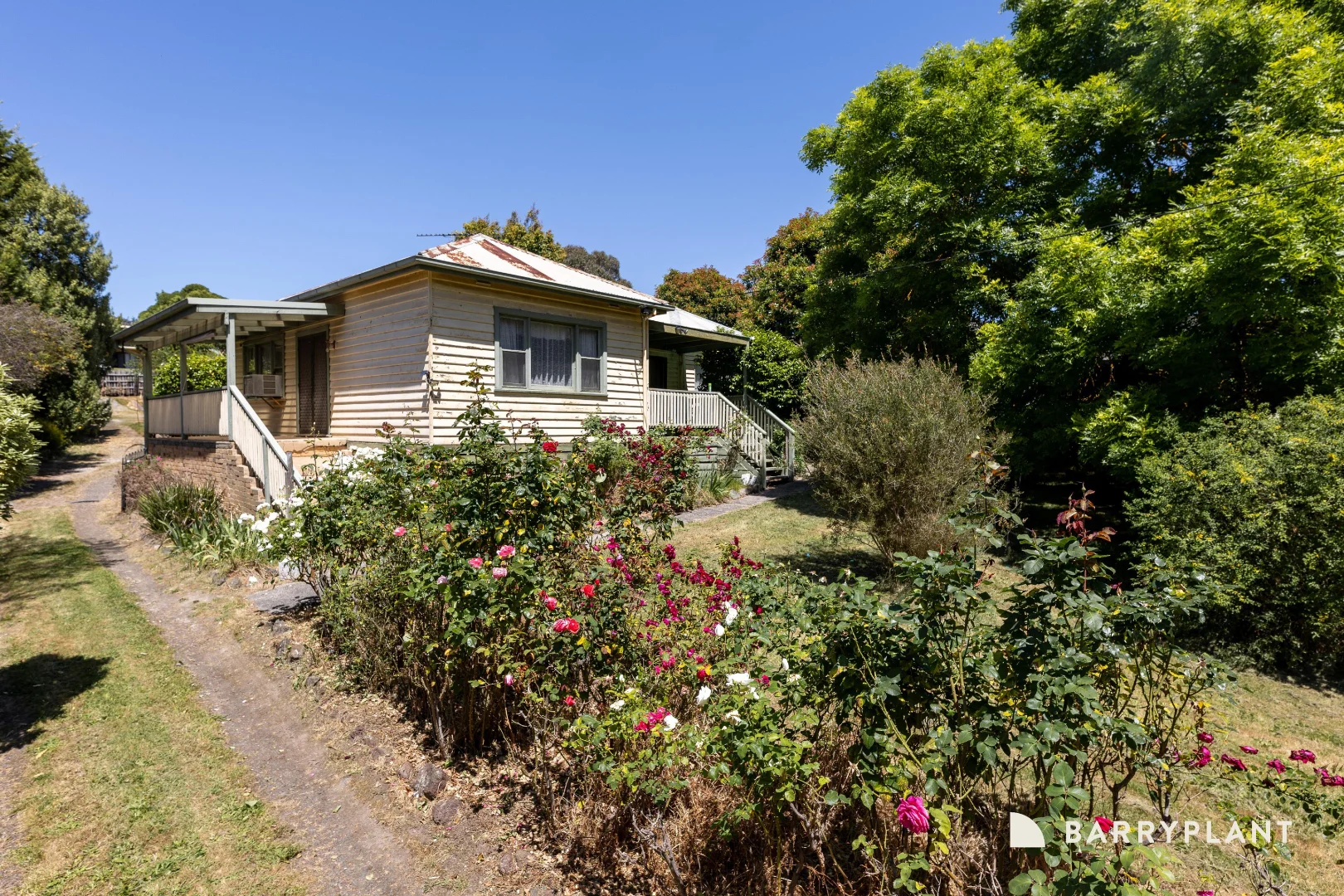 9 Ridge Road, Whittlesea VIC 3757