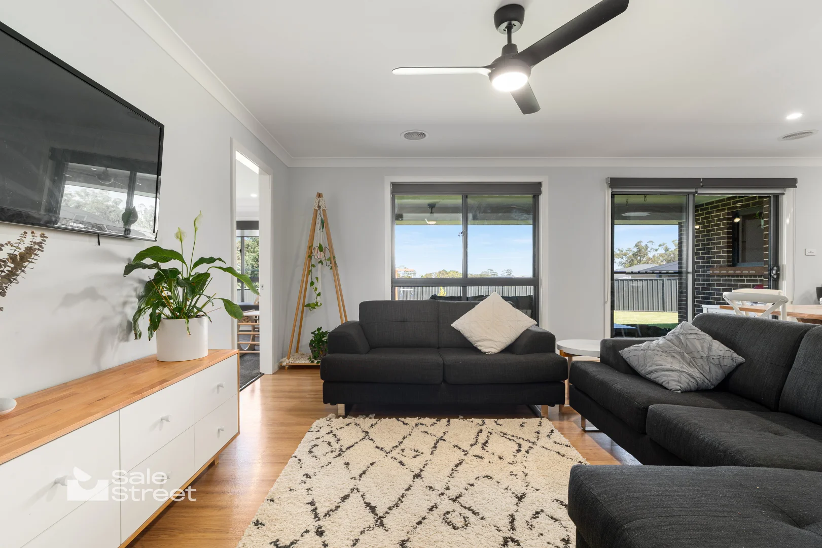 Additional image 8 of 4 Pollock Place, Orange NSW 2800